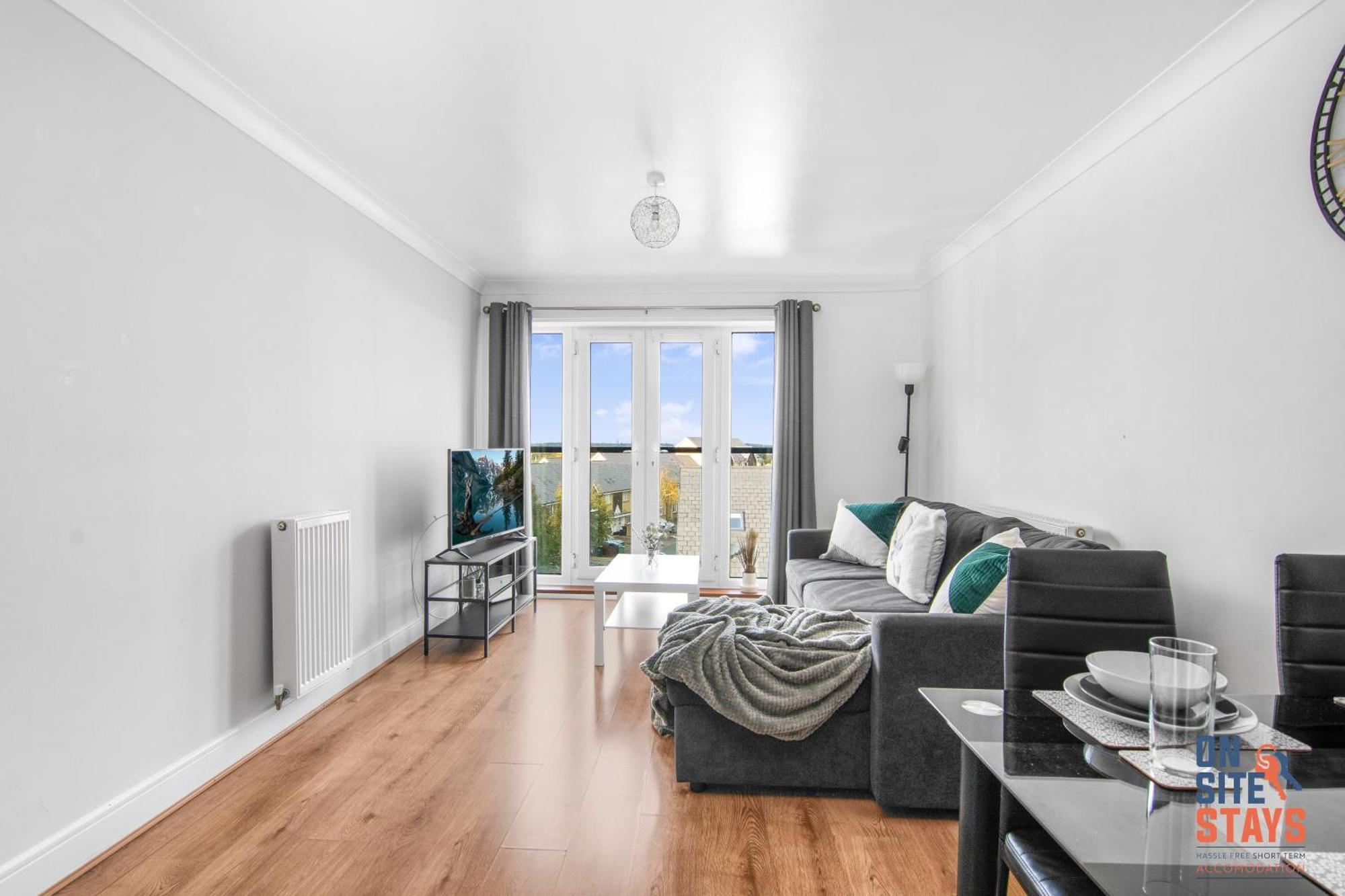 Onsitestays - Cosy 2-Bedroom Apartment With Free Parking, Wi-Fi & London Links Northfleet ภายนอก รูปภาพ