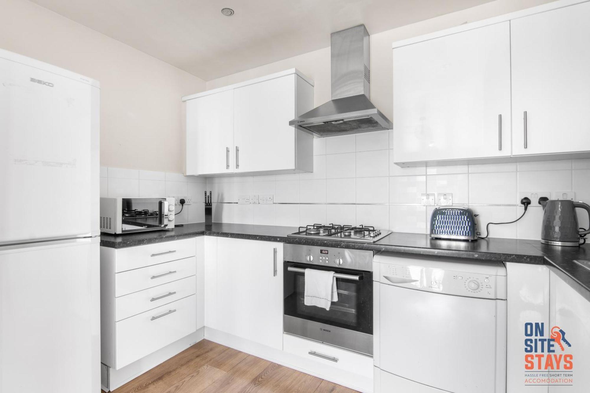 Onsitestays - Cosy 2-Bedroom Apartment With Free Parking, Wi-Fi & London Links Northfleet ภายนอก รูปภาพ
